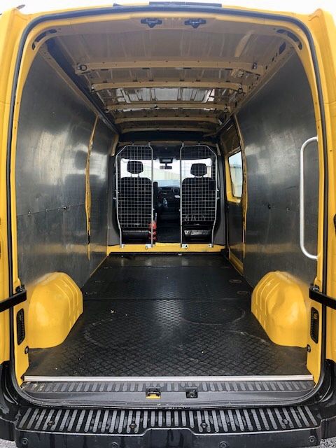 Inchirieri Dube/Inchiriez Duba fara Sofer /RENT-A-VAN