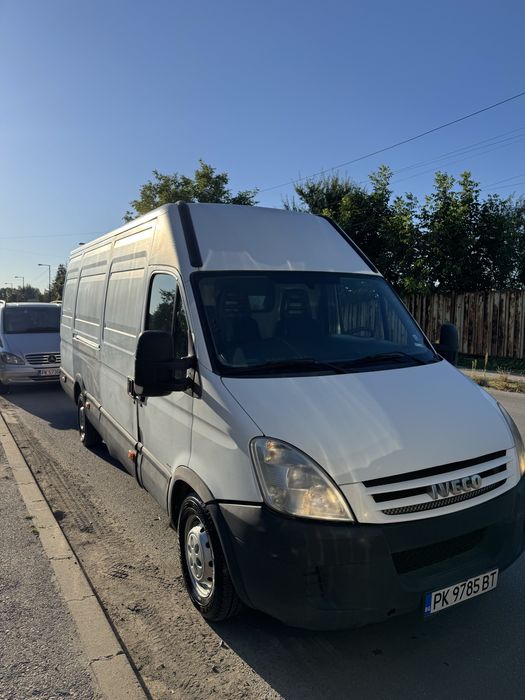Iveco Daily Maxi под наем – 150 лв./ден