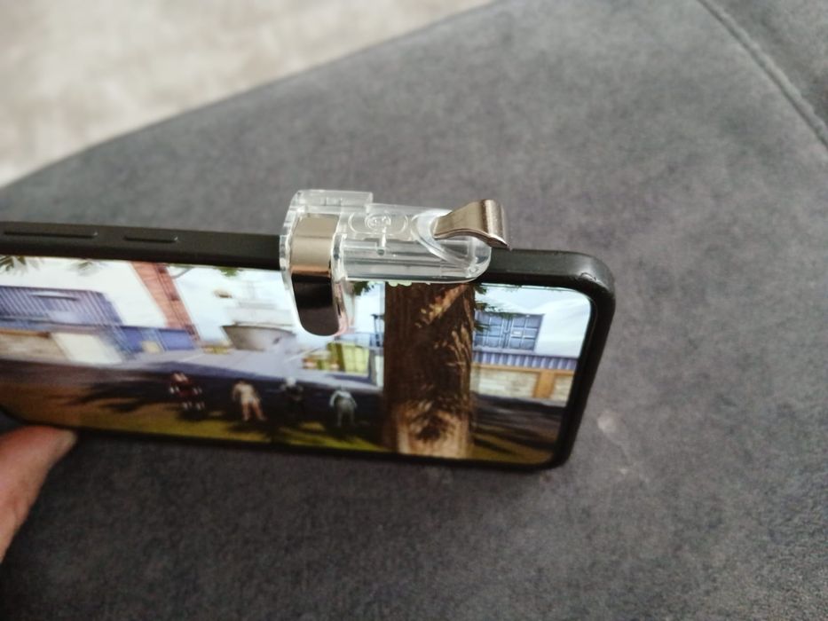 тригер для игр на телефон (кнопка)