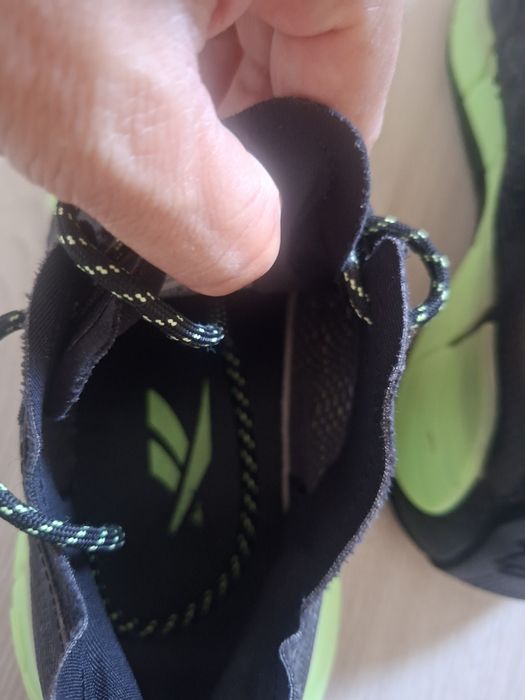 Adidasi  barbati Reebok