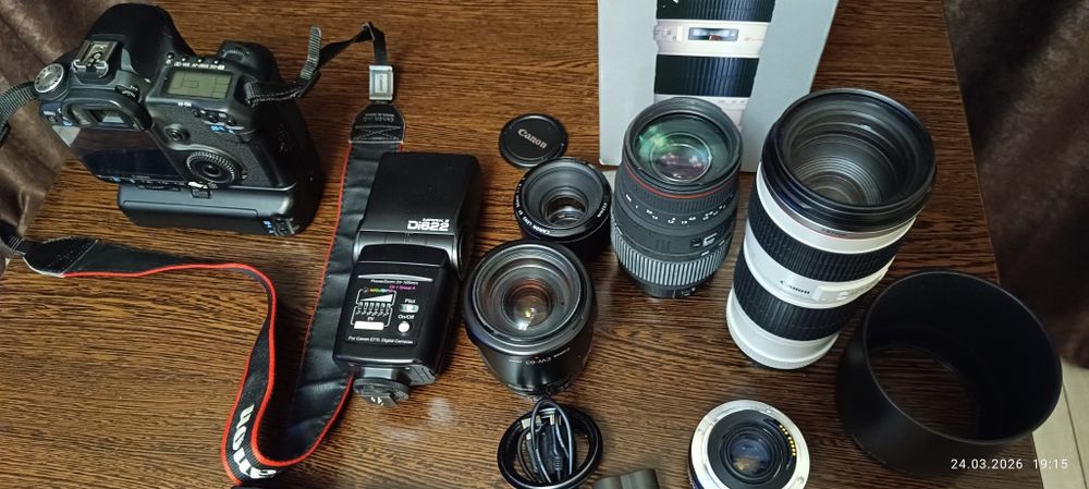 Trusă completă CANON EOS 50D