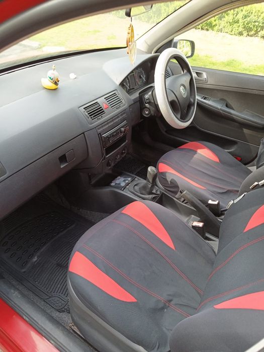 Vând Skoda Fabia M1