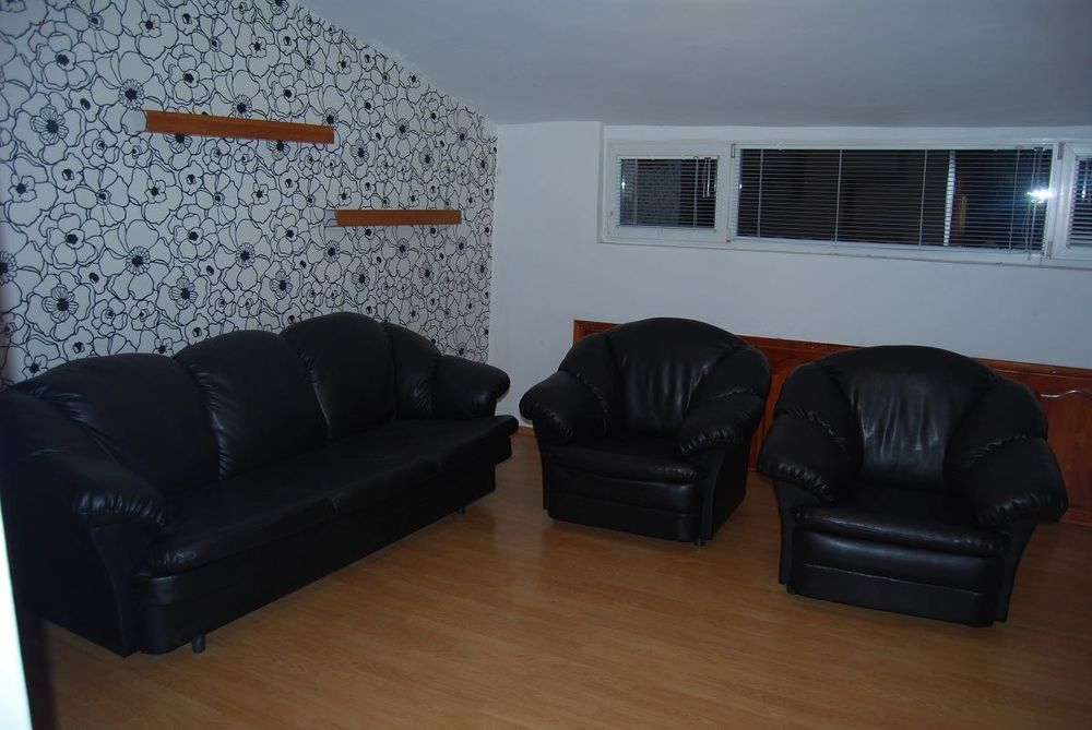 двустаен обзаведен, кв.Редута, тухла с АКТ16, Ателие, до парка