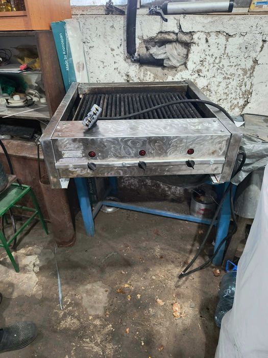 Професионална трифазна скара