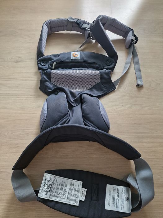 Marsupiu Ergobaby 360 Cool Air Carbon Grey
