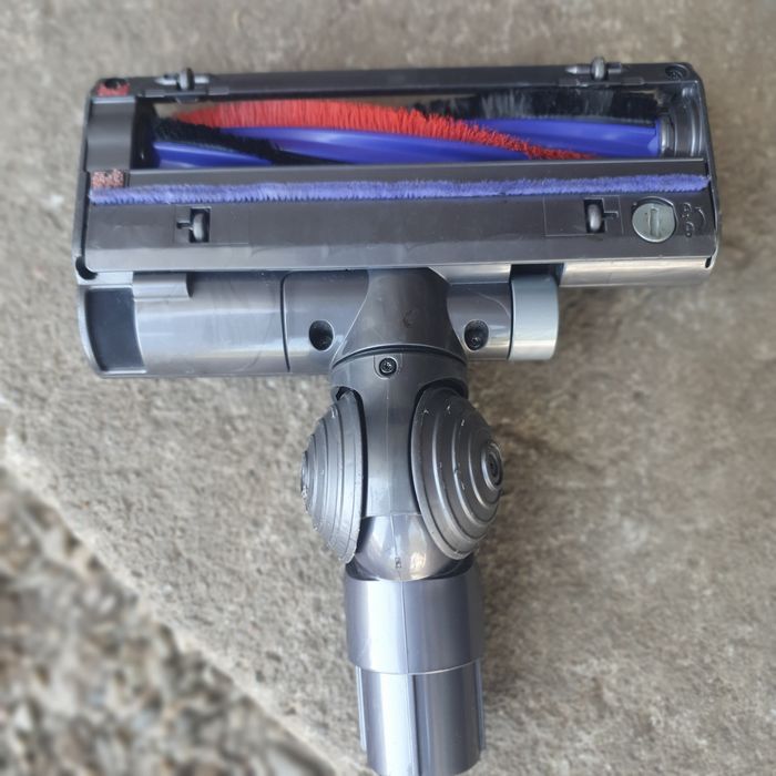 Perie aspirator Dyson v5