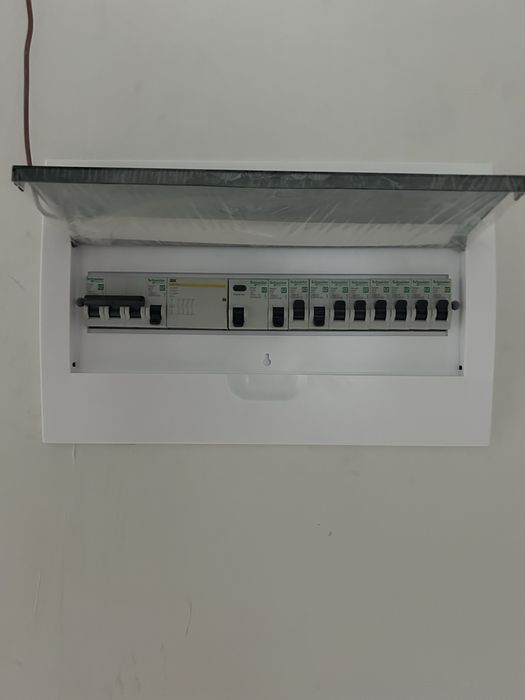 Услуги Электрика алмата, замена автомата