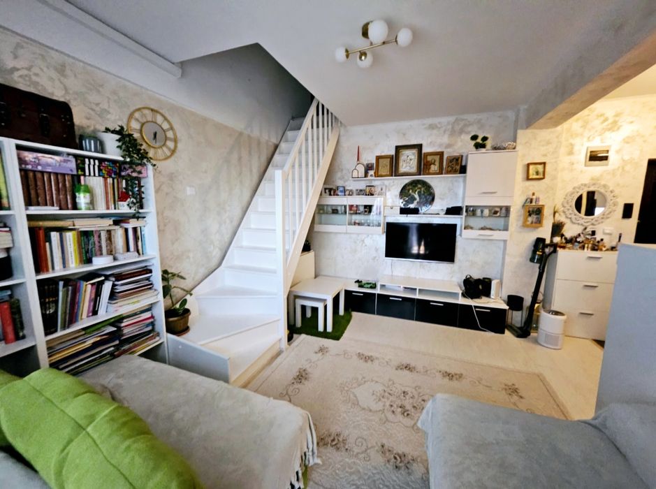 Apartament cu 3 camere,  82  mp , Ipotești , Suceava
