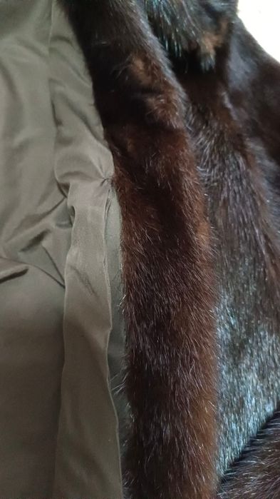 Продам норковую шубу