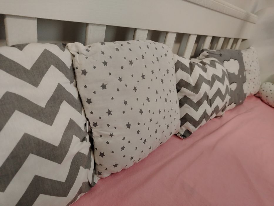 Обиколник за креватче+ подарък