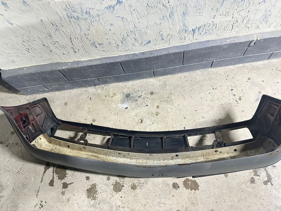 Бампер юмв е 34 оригинал