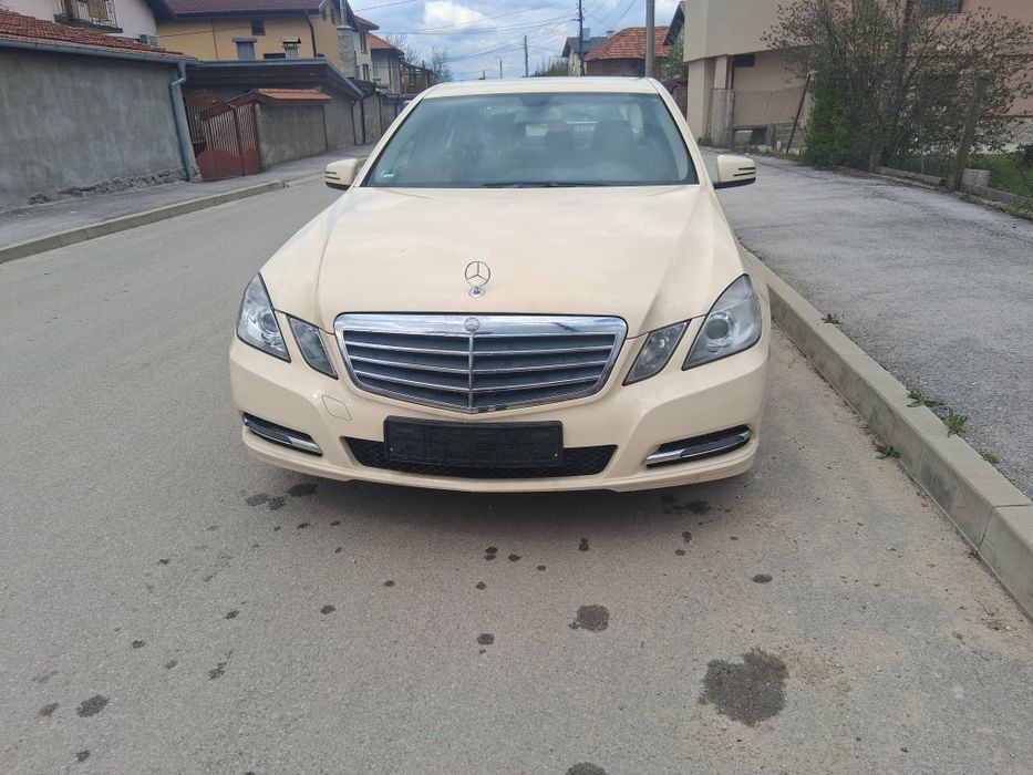 Mercedes W212 220 cdi  на части!