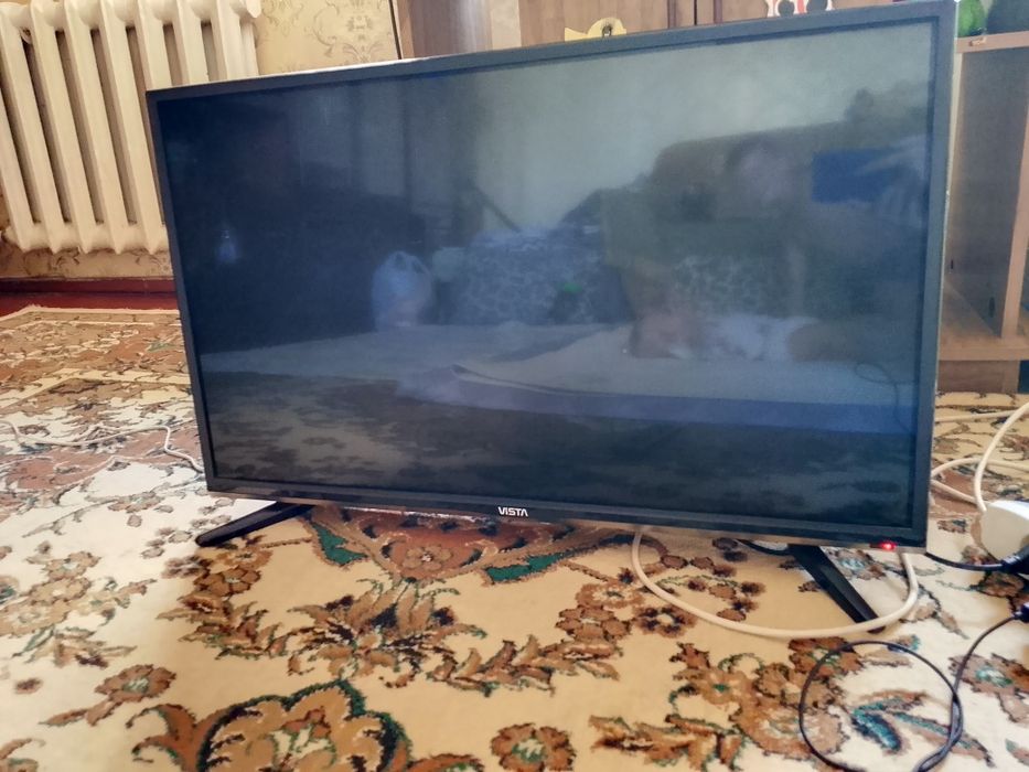 Телевизор VISTA  в идеальном состоянии