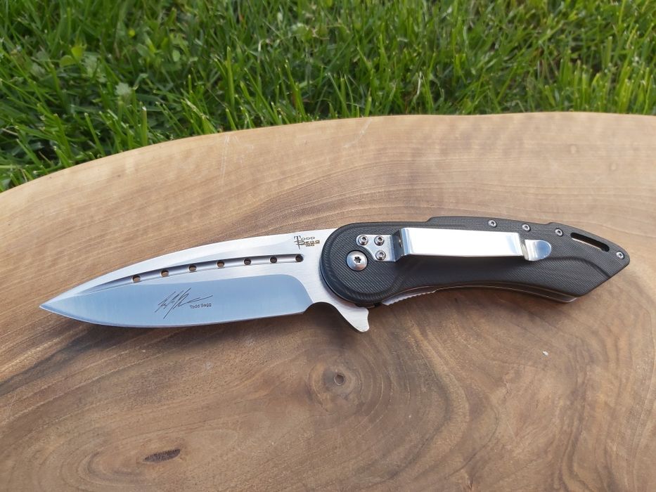 Дизайнерски сгъваем нож Todd Begg,два цвята