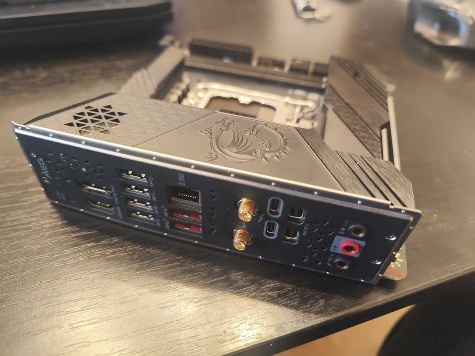 Placa de baza MEG Z690I UNIFY ITX