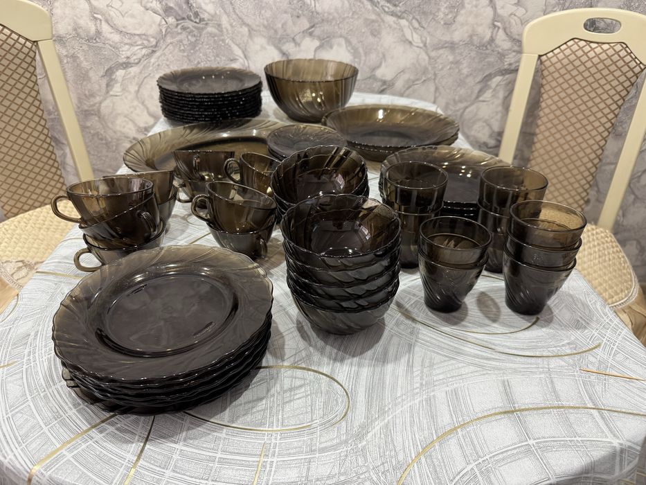 Продам     посуду