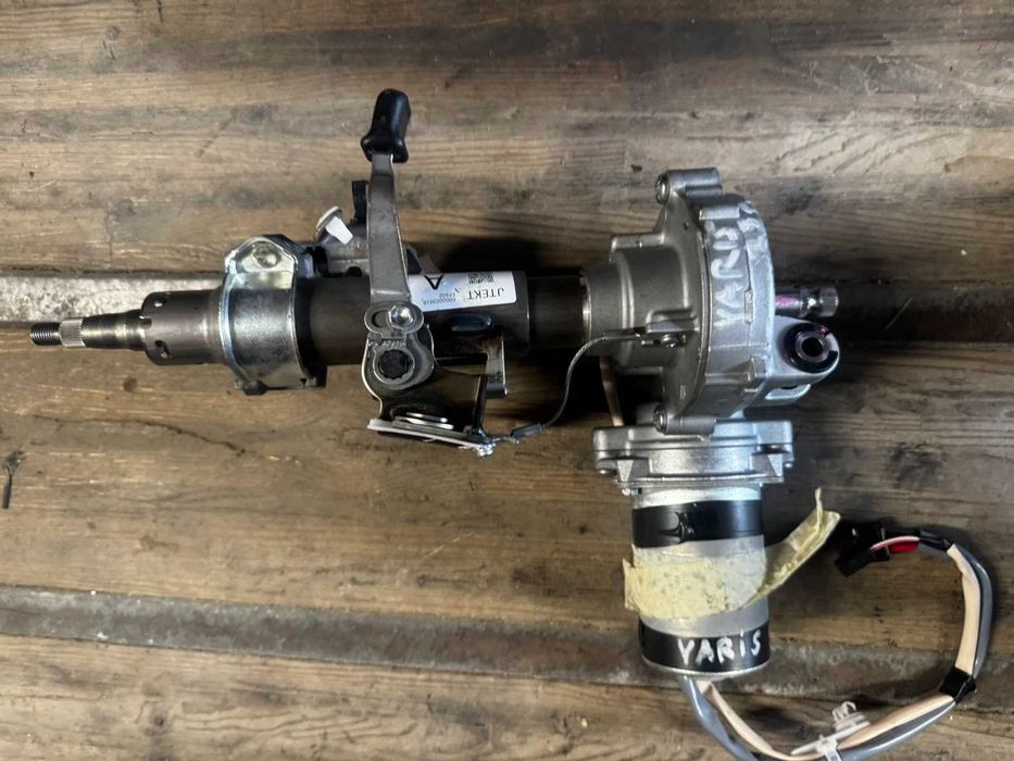 кормилен прът на Toyota Yaris 2018г.