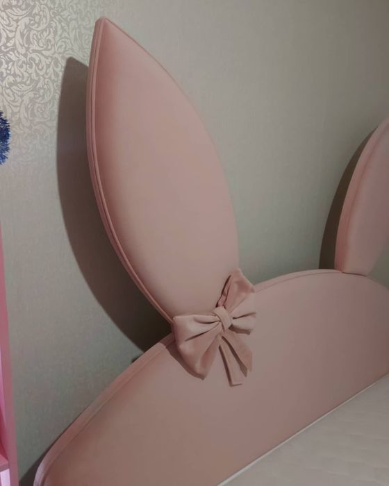 Детская кровать Зайка с матрасом в наличии