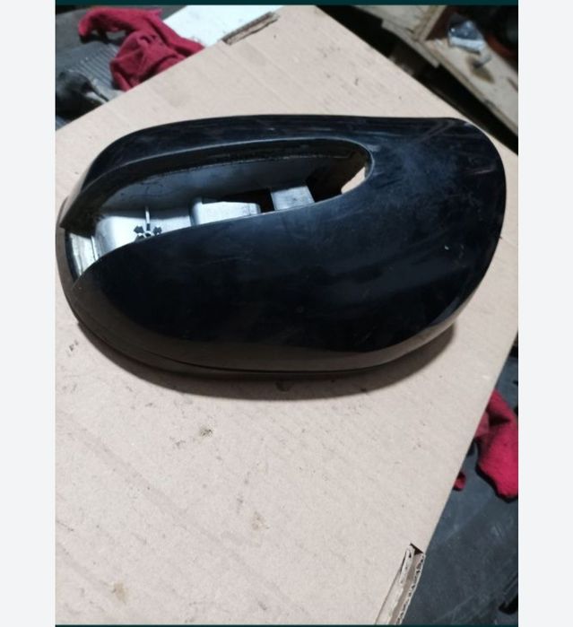 Carcasă capac oglindă,ML GL,accept schimb,asigur expedierea coletului