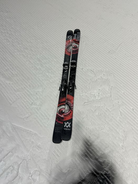 Volkl revolt 84 парковые лыжи