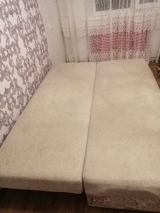Продам диван ! Самовывоз!