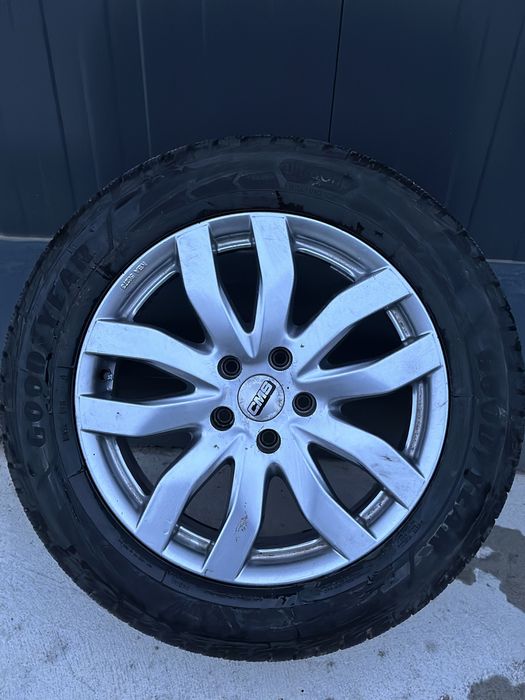 JANTE VOLVO 7,5 j x17 H2 + anvelope iarna GOOD YEAR