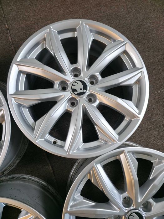 4 Jante Aliaj 5x112 17'' OE VW Golf Touran Tiguan Sharan Caddy T-ROC / Skoda Octavia Superb YETI Karoq Kodiaq 7J ET 34