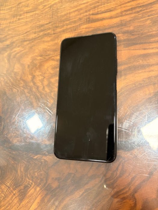 Телефон Huawei P smart