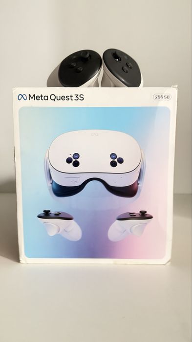 Продам VR очки MetaQuest 3S