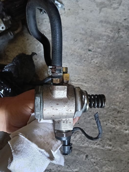 Pompa benzina inalte golf 6 scirocco Tiguan Jetta 1.4 TSI Cax Cav