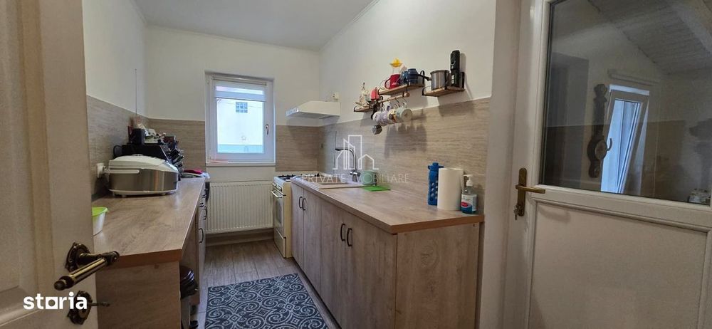 Casa ultramoderna de vanzare in Hetiur