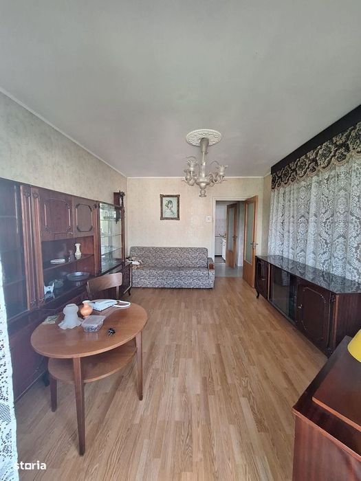 Apartament 3 Camere Decomandat, Micro 39A – Lângă Școală și Piață