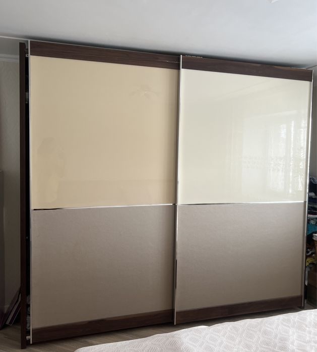 Продается спальный гарнитур