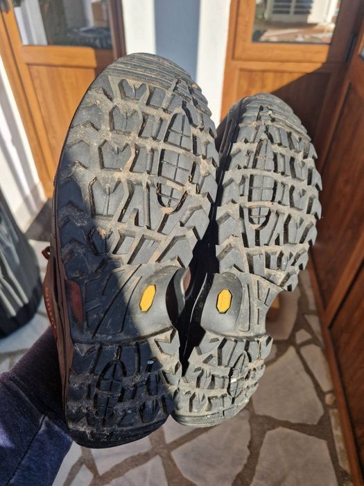 Мъжки обувки 42 и 44 номер