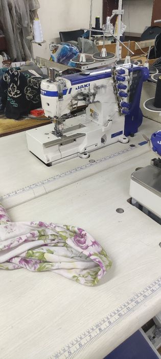 Распошивалка и оверлок.