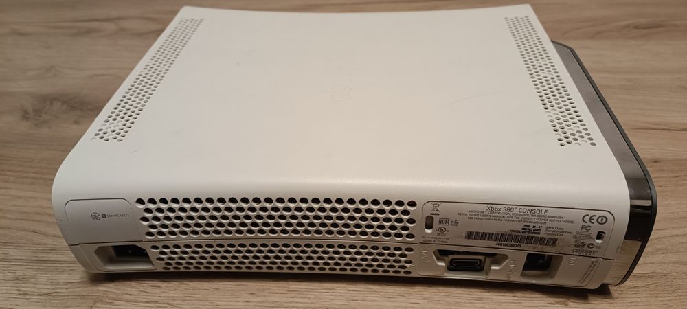 XBOX 360 modat - hard 160 Gb