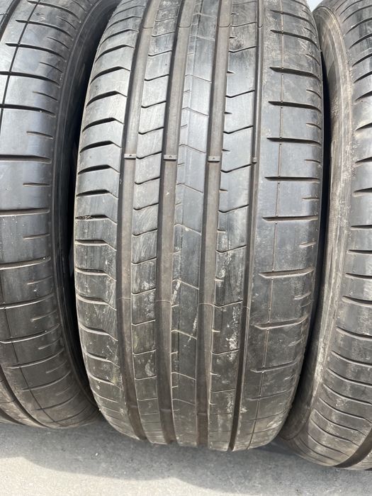 4 бр. летни гуми 255/55/19 Pirelli 6-6,5 mm DOT 5218