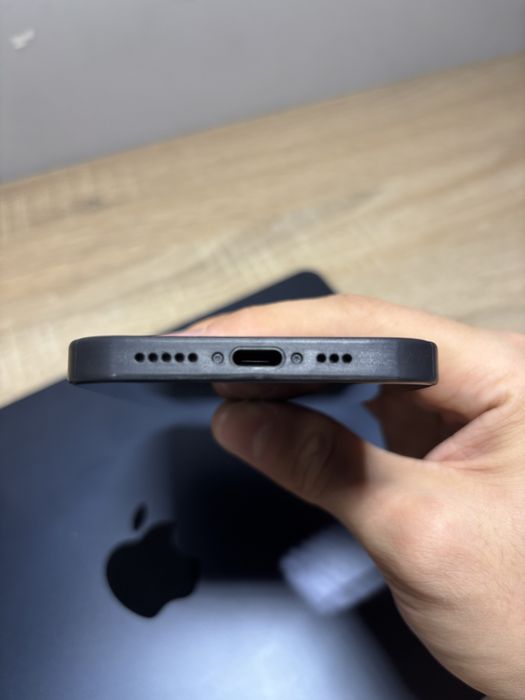 Муляж Айфон 15про черный