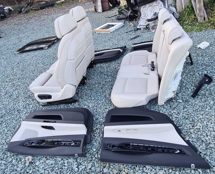 Vand interior BMW