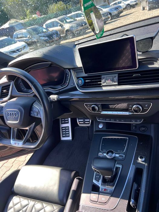 AUDI SQ5  3.0tfsi