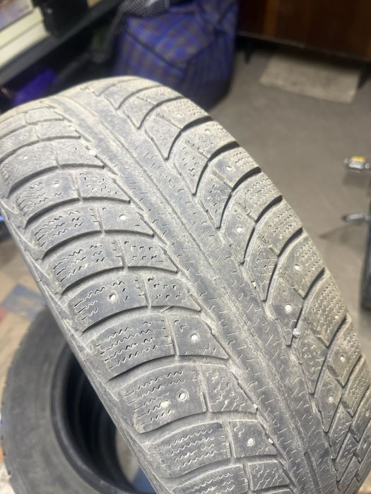 Продам зимние шины