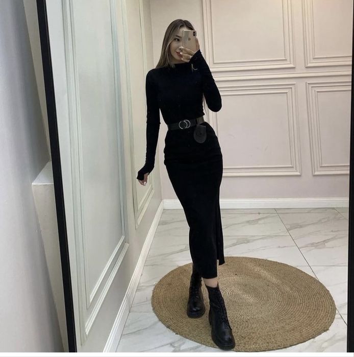 Платье по фигуре с ременом