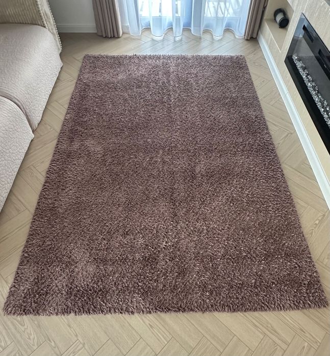Vând covor 2x3 m