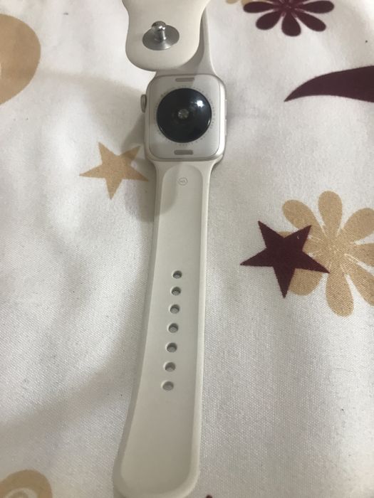 Vând ceas apple watch pentru piese