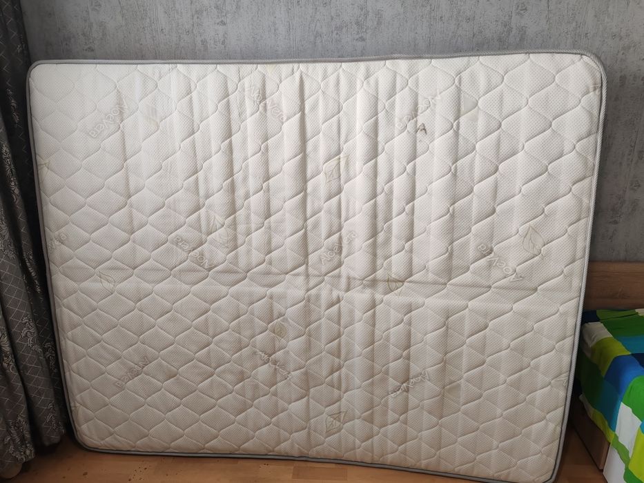 Двулицев матрак 200/160