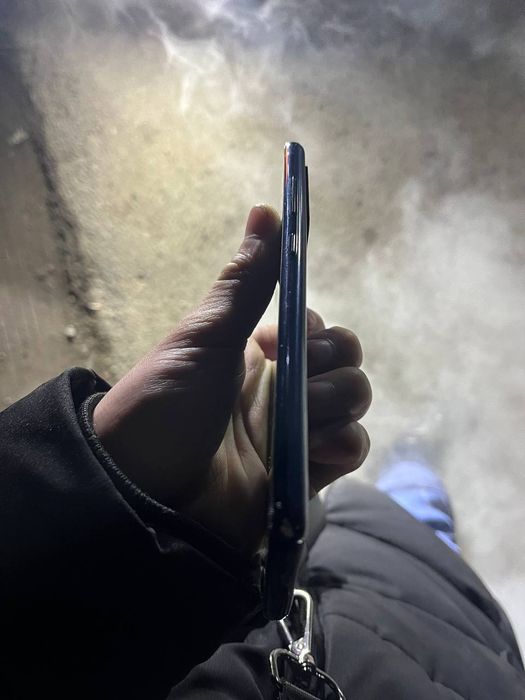 Samsung s 20 FE 100$