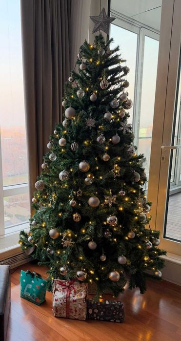 Продам Новогоднюю Елку