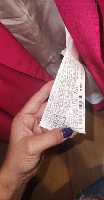 Sacou  Zara roz ciclam magenta cu umeri
Fara defecte
Purtat de 3,4 ori