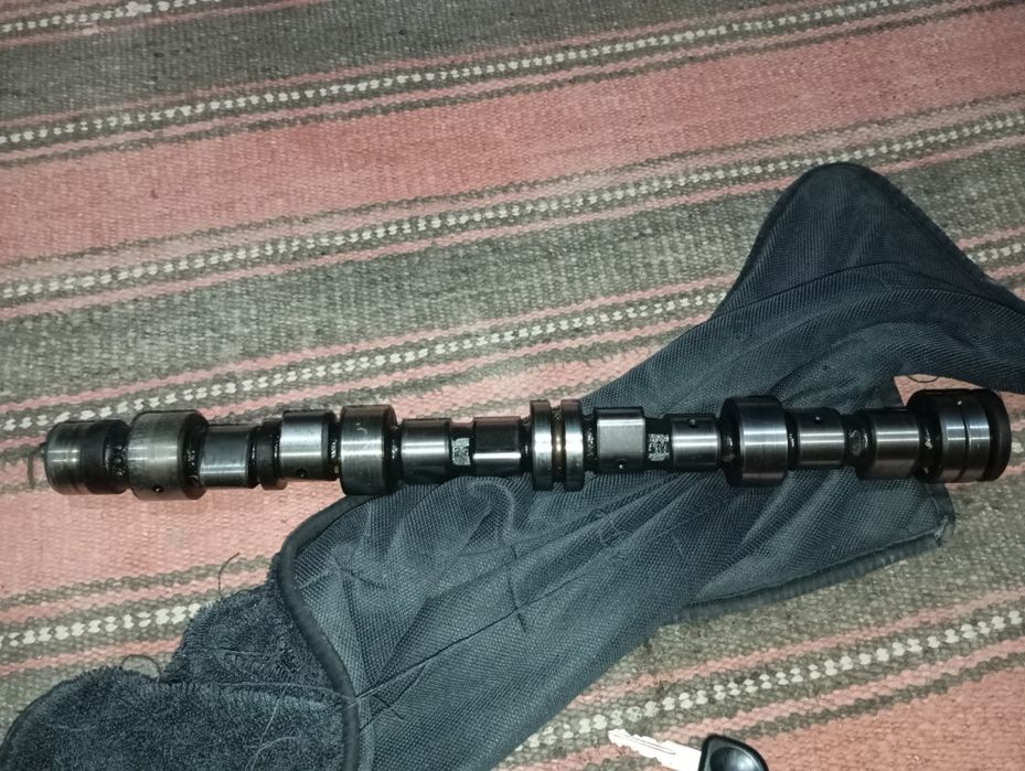 Opel 1.8 raspedval zbori