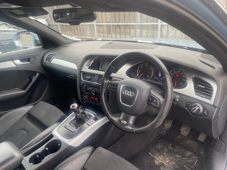 Audi A4 b8 Sline 2.0TDi 143к.с , Ауди А4